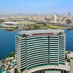 5* Ξενοδοχείο Crowne Plaza Festival City